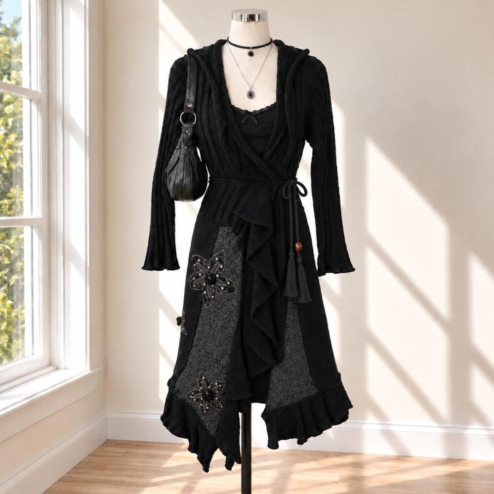 Black Hooded Ruffle Knit Duster Sz. M Whimsigoth Fairy Grunge Boho Goth